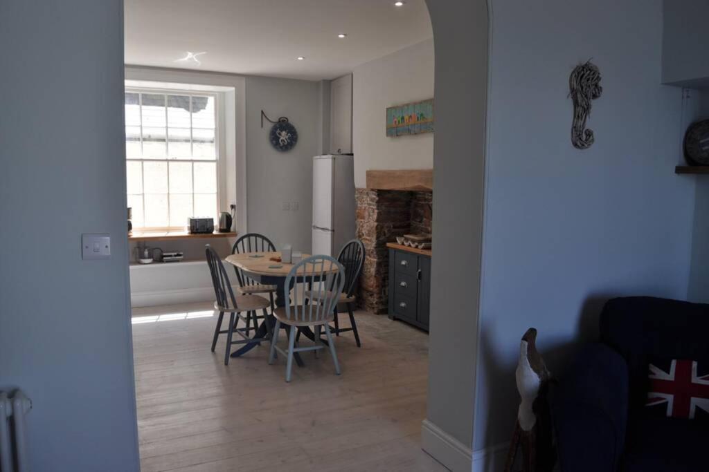 Luxury Dog Friendly In Harbour With Sea Views And Free Parking Appartement *